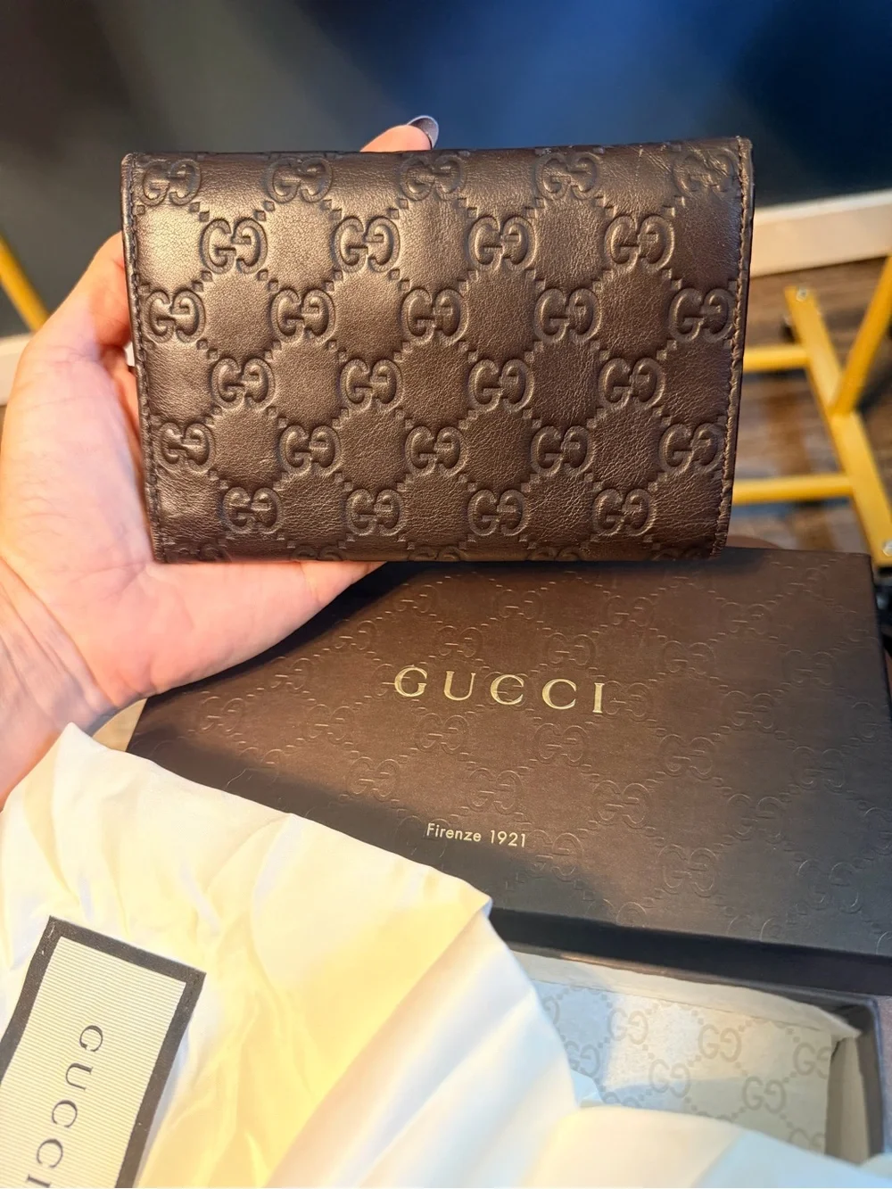 Gucci Guccissima Leather Continental Flap Wallet - Picture 2 of 4
